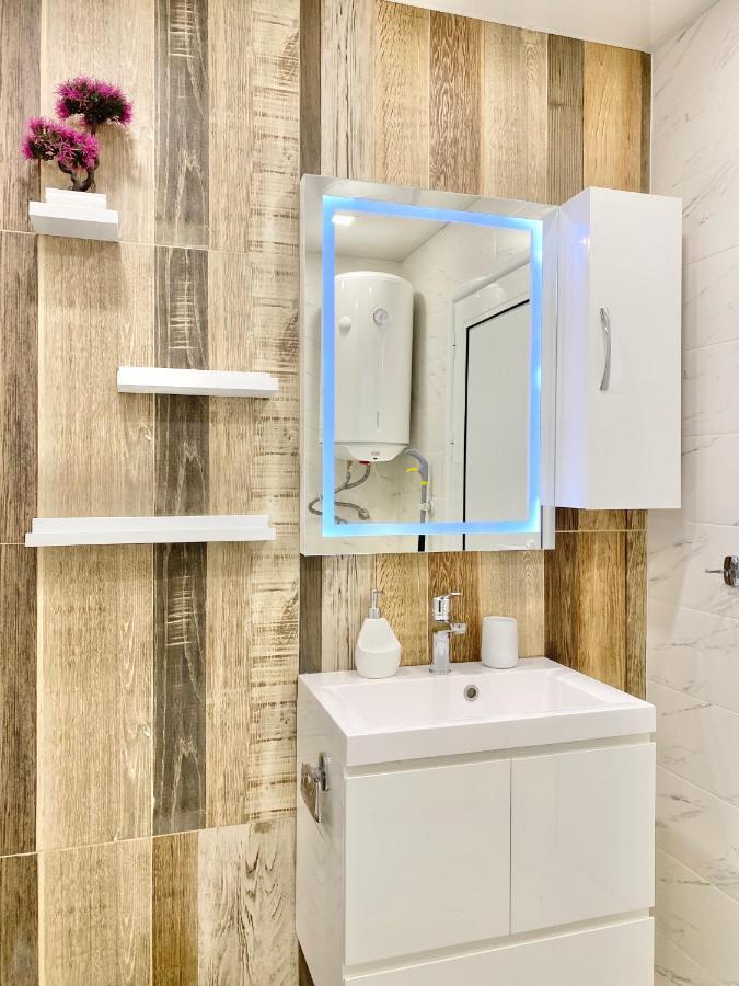 Colourful Apartment For 4 Guests And Free Parking Стара-Загора Экстерьер фото
